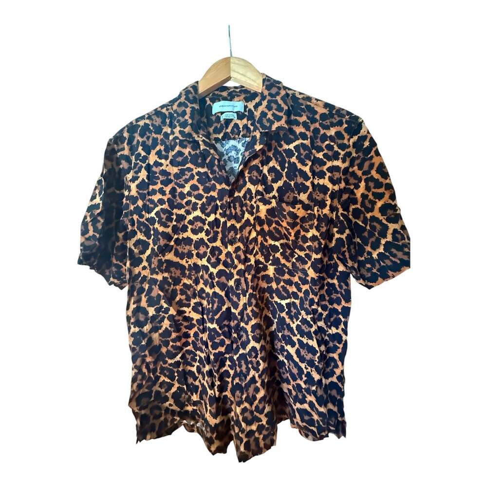 Urban Outfitters Men's Leopard Print Short Sleeve Button-Up Shirt
